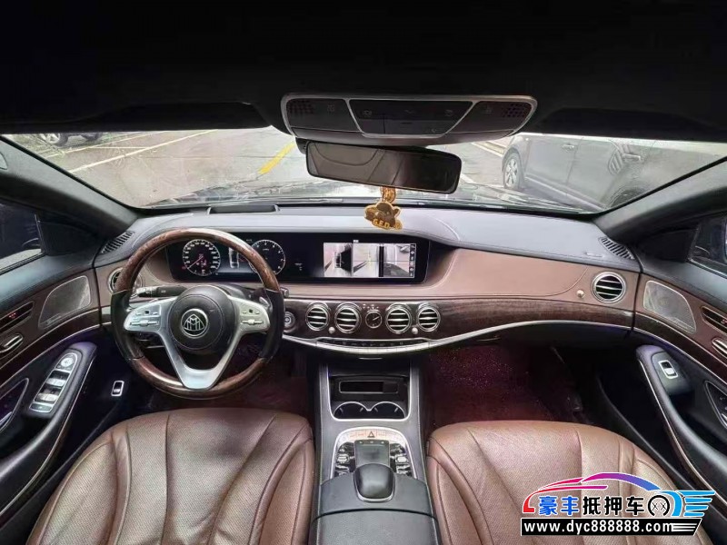 19年奔驰S轿车抵押车出售