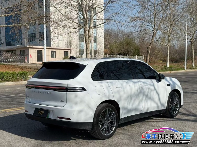 24年零跑C10轿车抵押车出售