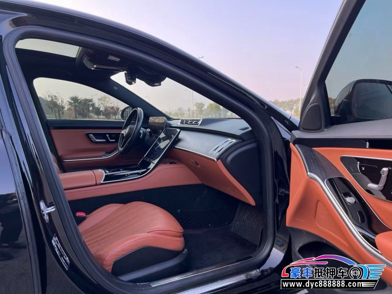 21年奔驰S轿车抵押车出售
