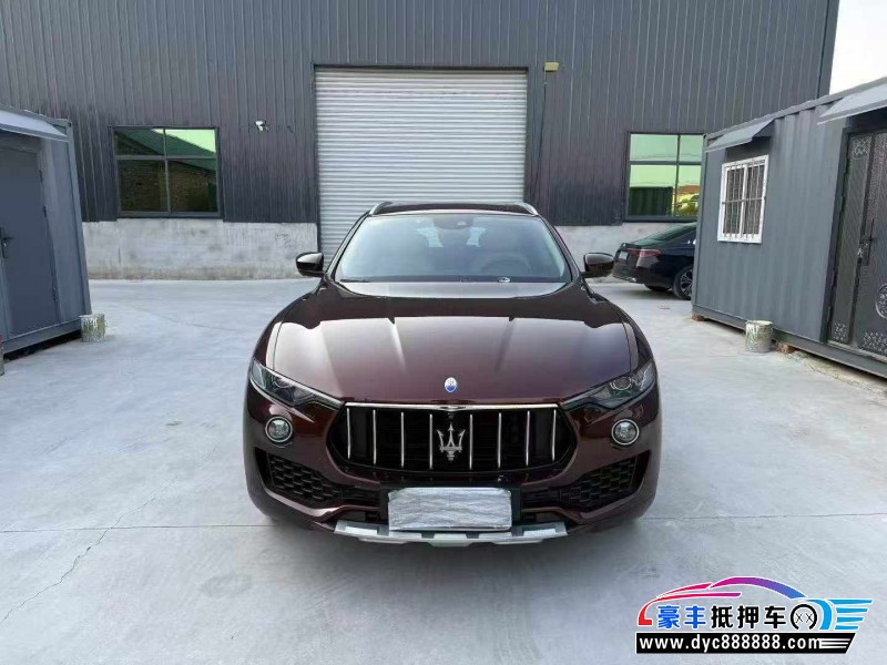 抵押车出售18年玛莎拉蒂莱万特轿车