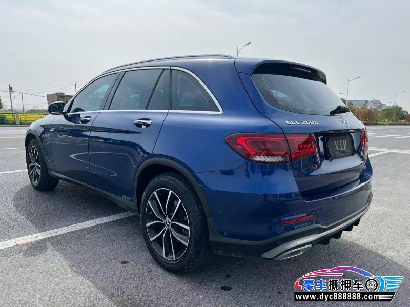 20年奔驰GLC轿车抵押车出售