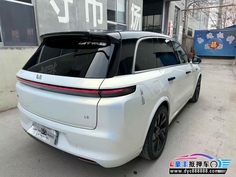 23年理想L8轿车抵押车出售