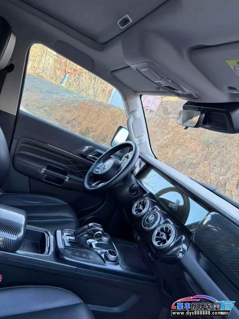 21年WEY坦克300轿车抵押车出售