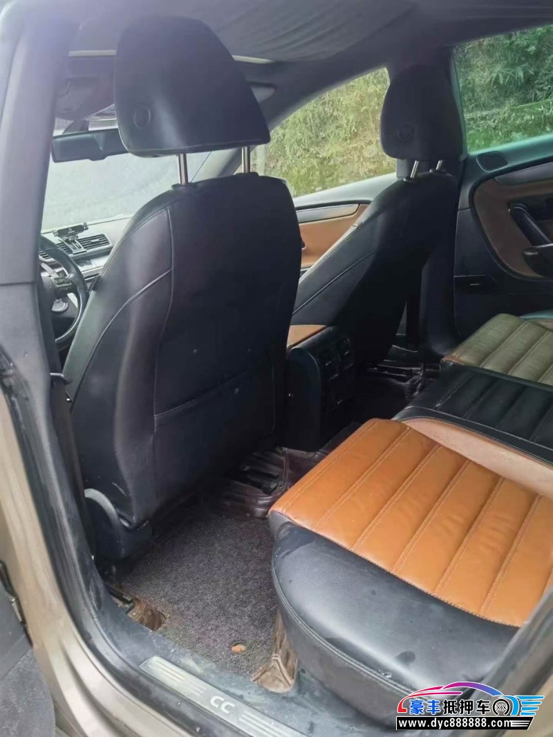 14年大众CC轿车抵押车出售