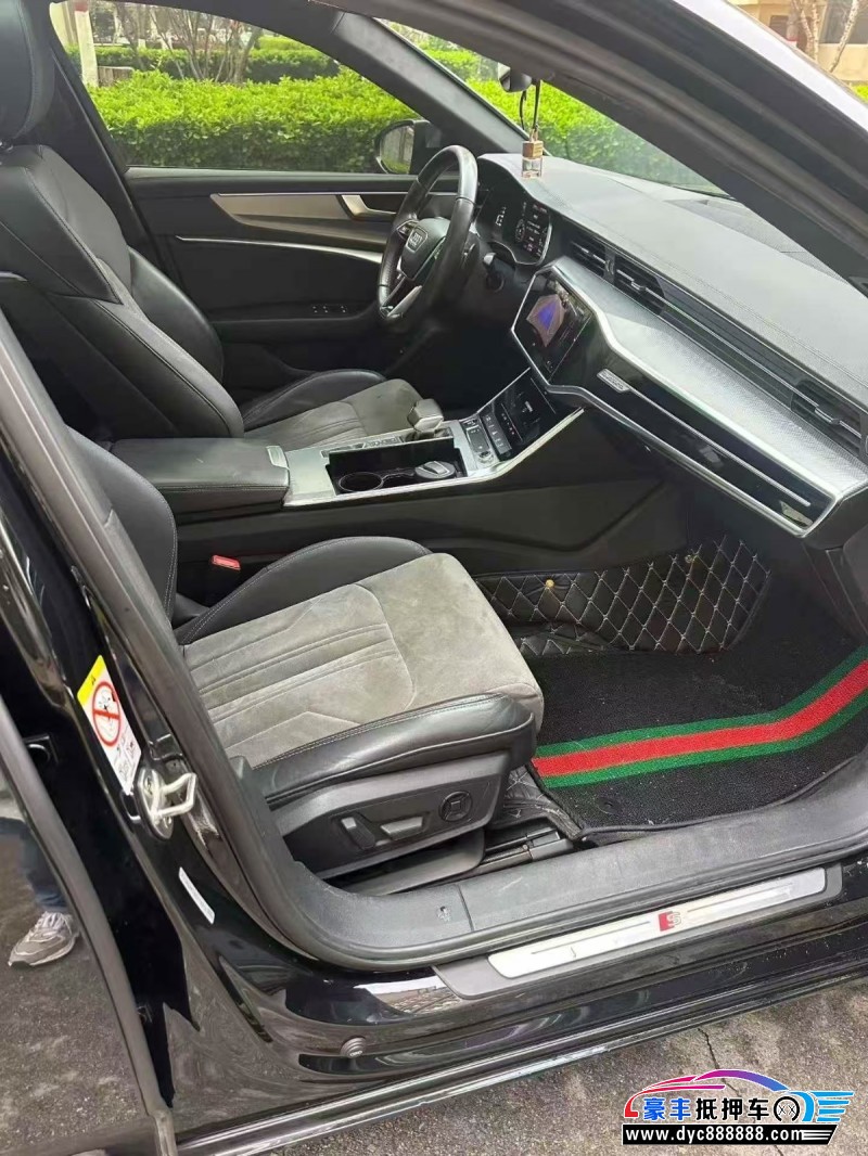 21年奥迪A6L轿车抵押车出售