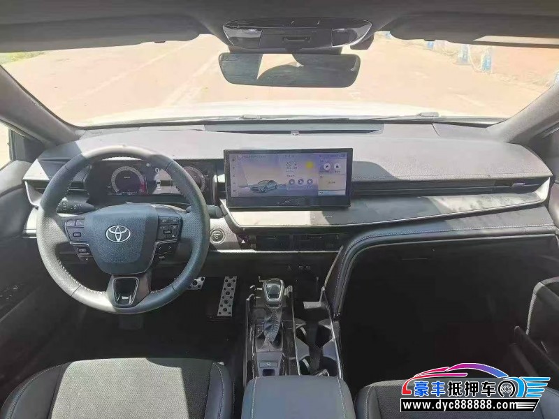 24年丰田凯美瑞轿车抵押车出售