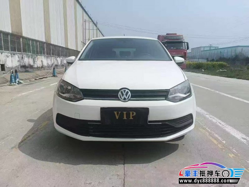 抵押车出售18年大众polo轿车