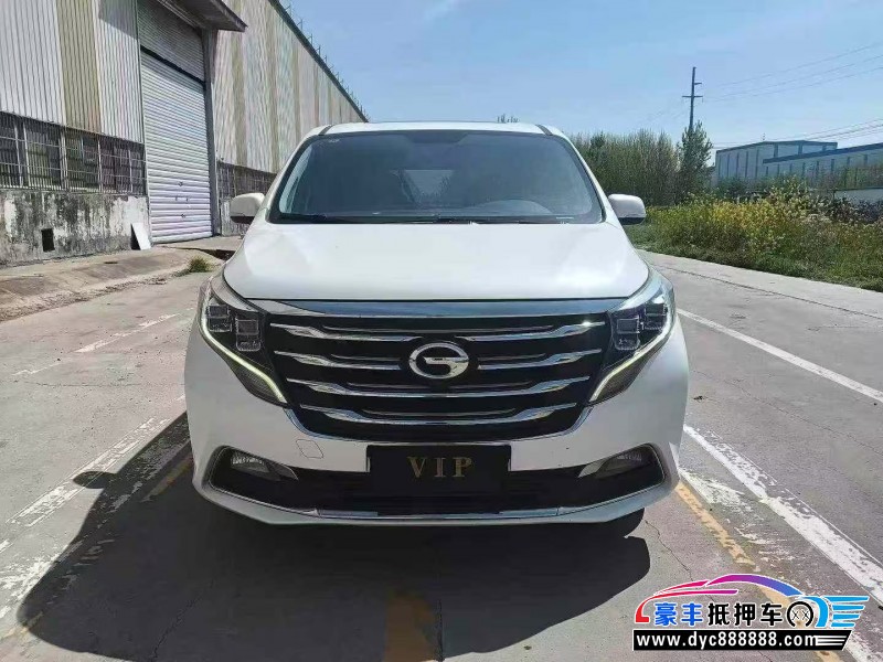 抵押车出售22年传祺M8轿车