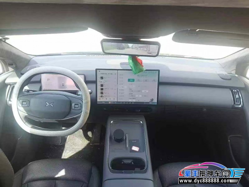 25年小鹏P7轿车抵押车出售