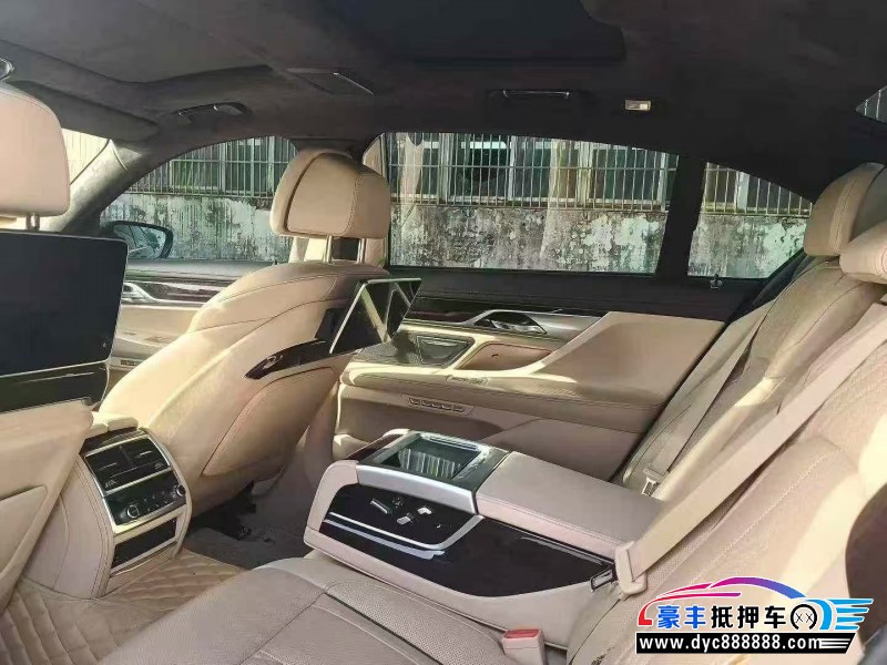 16年宝马7系轿车抵押车出售