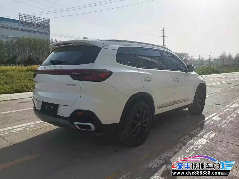 23年奇瑞瑞虎8轿车抵押车出售