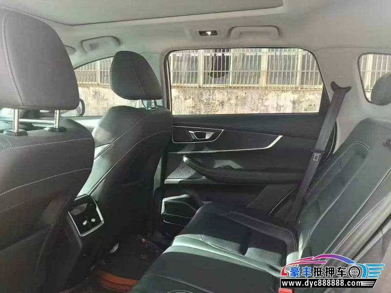 23年奇瑞瑞虎8轿车抵押车出售