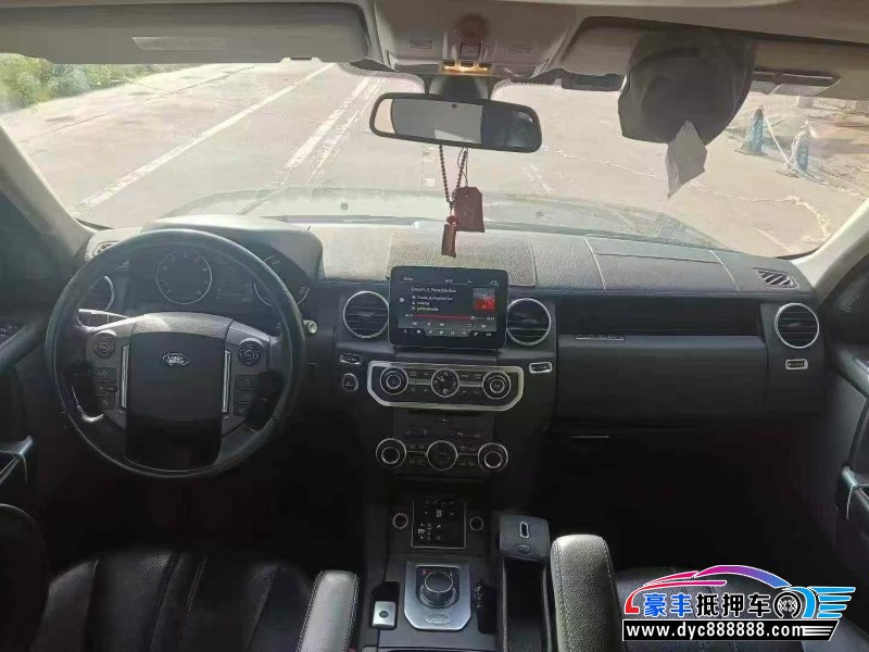 16年路虎发现4轿车抵押车出售