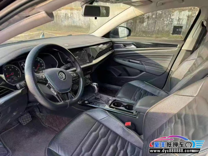 20年大众帕萨特轿车抵押车出售