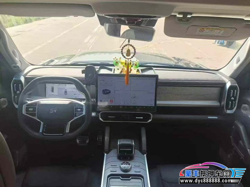 25年捷途旅行者轿车抵押车出售