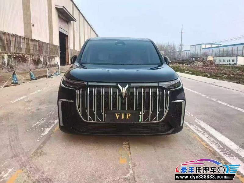 24年岚图梦想家轿车抵押车出售