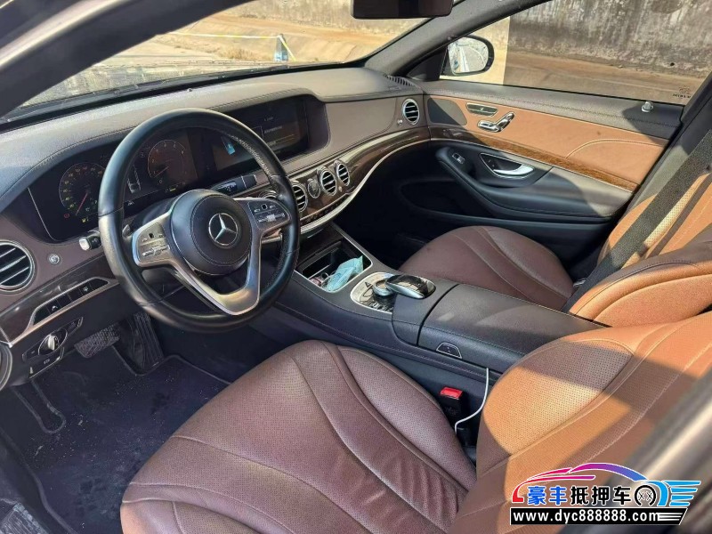 18年奔驰S轿车抵押车出售