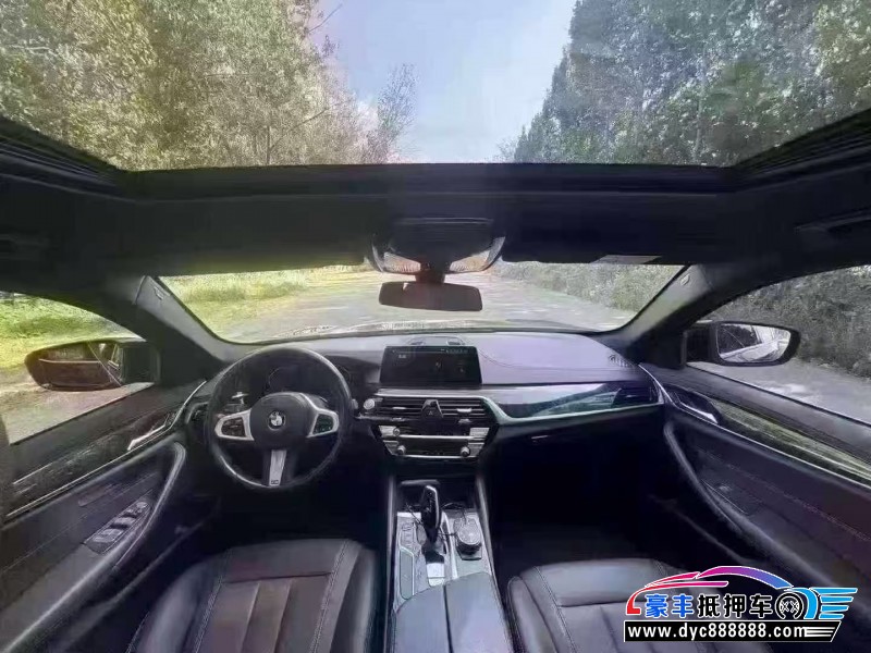 20年宝马5系轿车抵押车出售