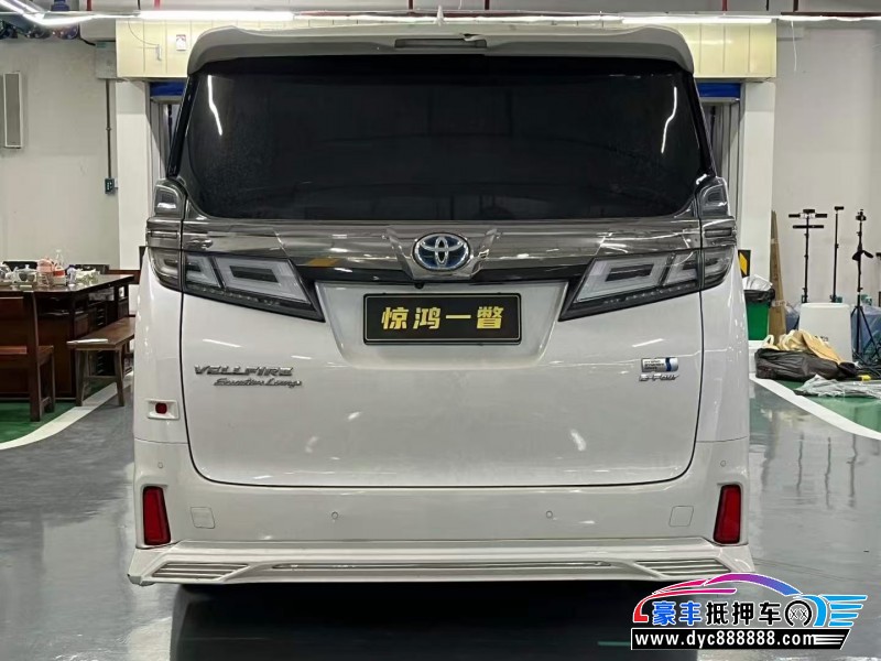 20年丰田威尔法轿车抵押车出售