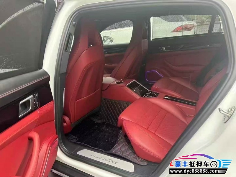 23年保时捷帕纳梅拉轿车抵押车出售