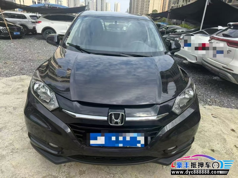 抵押车出售18年本田缤智轿车