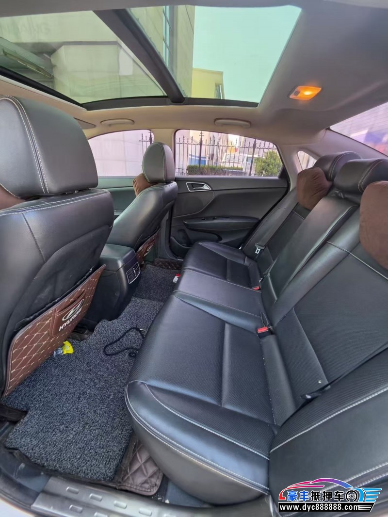 17年现代名图轿车抵押车出售