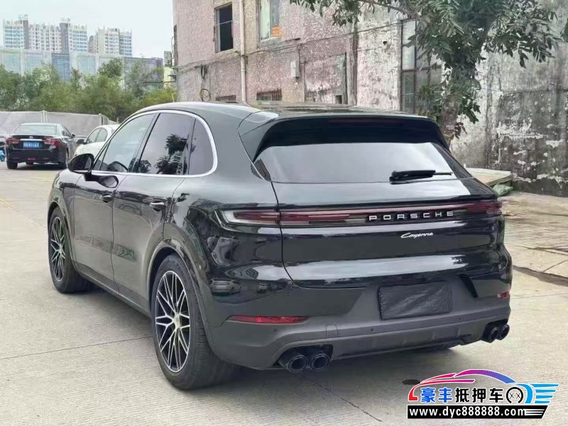 24年保时捷卡宴轿车抵押车出售