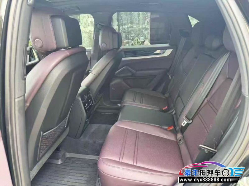 24年保时捷卡宴轿车抵押车出售