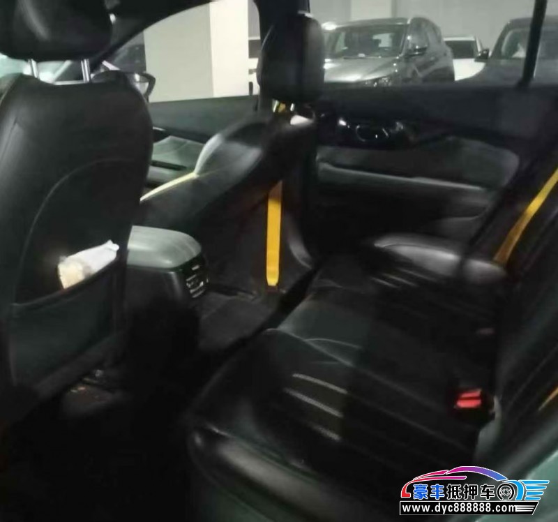 23年传祺影豹轿车抵押车出售