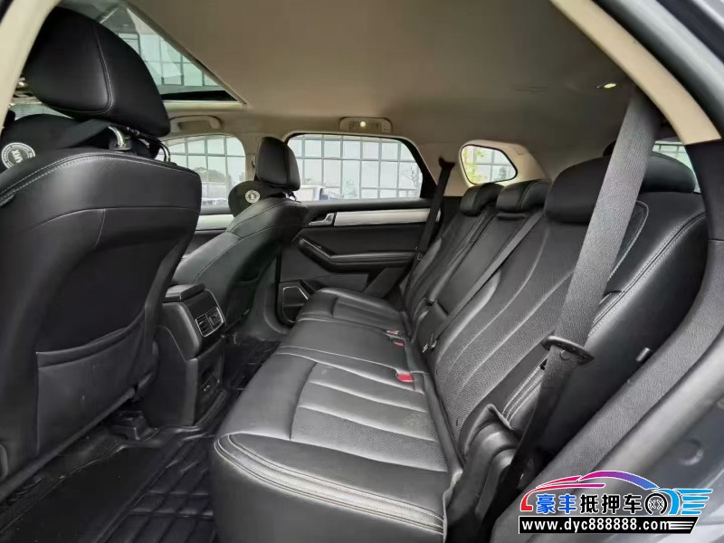 20年比亚迪唐轿车抵押车出售