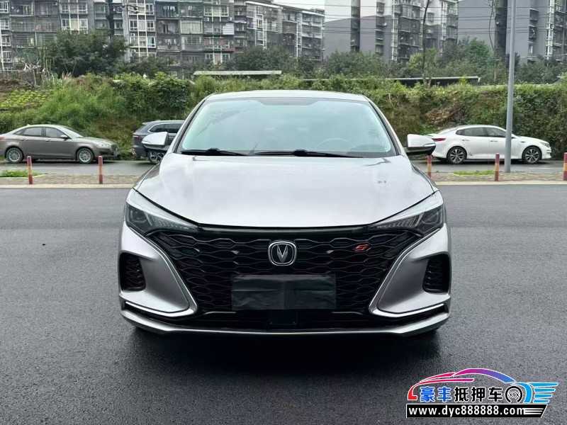 21年长安逸动轿车抵押车出售