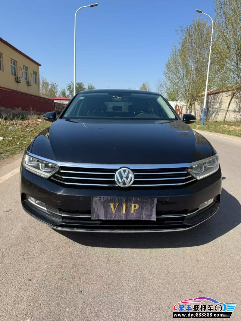 17年大众迈腾轿车抵押车出售