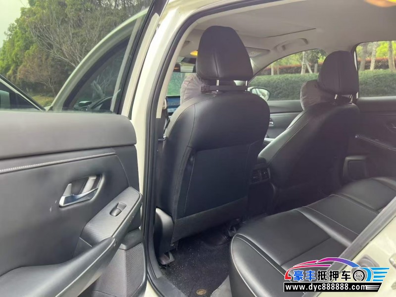 21年日产轩逸轿车抵押车出售