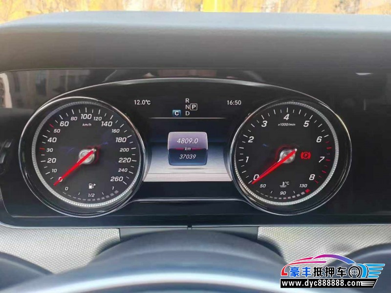 18年奔驰E轿车抵押车出售