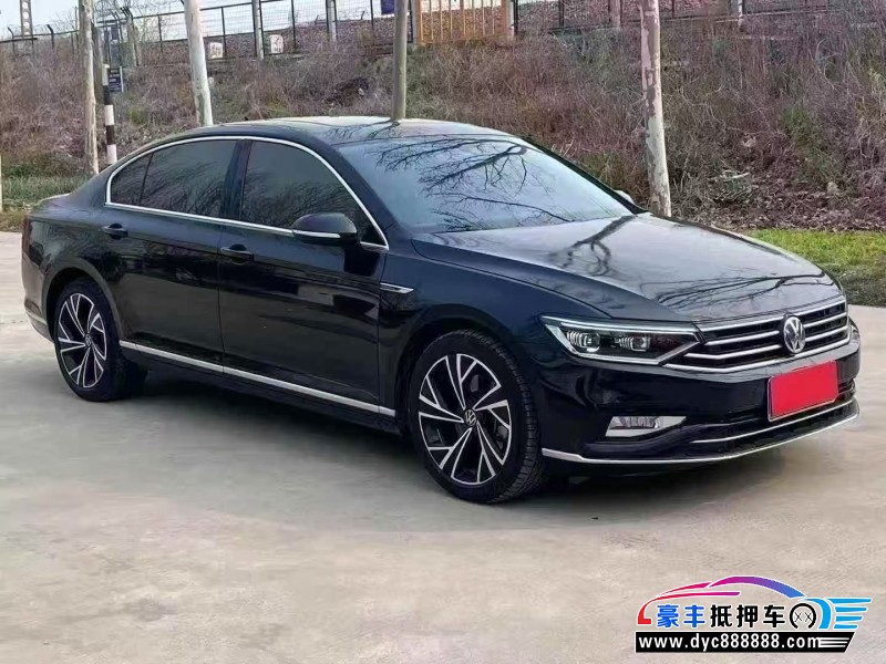 22年大众迈腾轿车抵押车出售