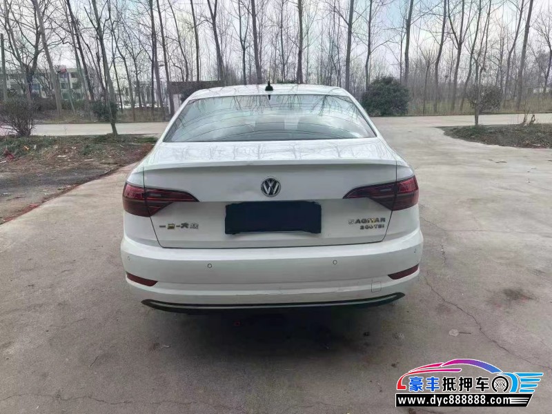21年大众速腾轿车抵押车出售