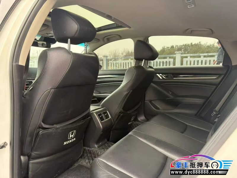 20年本田雅阁轿车抵押车出售