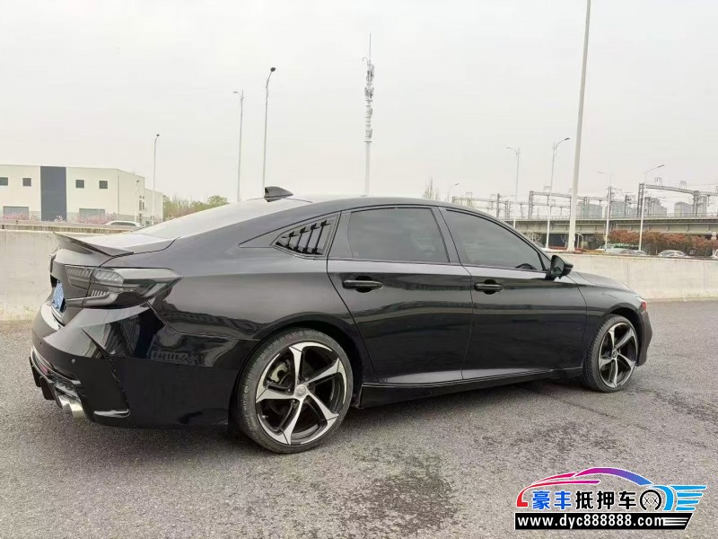 20年本田雅阁轿车抵押车出售