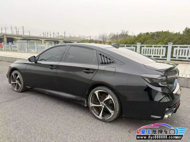 20年本田雅阁轿车抵押车出售