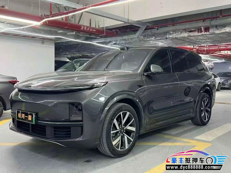 23年理想L8轿车抵押车出售