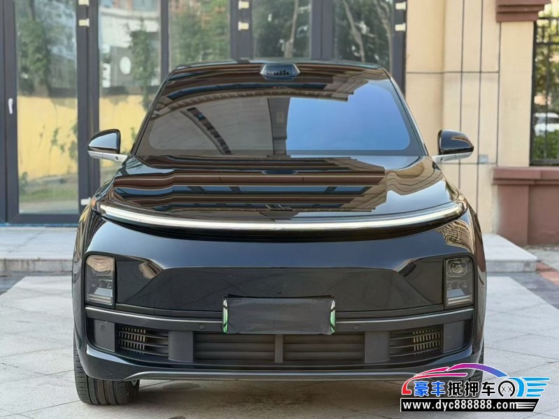 25年理想L8轿车抵押车出售