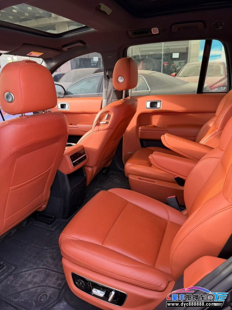 23年理想L8轿车抵押车出售