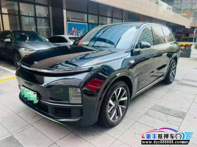 23年理想L8轿车抵押车出售