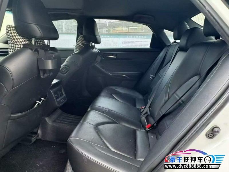 21年丰田亚洲龙轿车抵押车出售