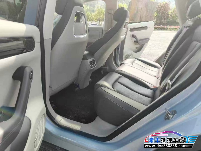 23年零跑C11轿车抵押车出售