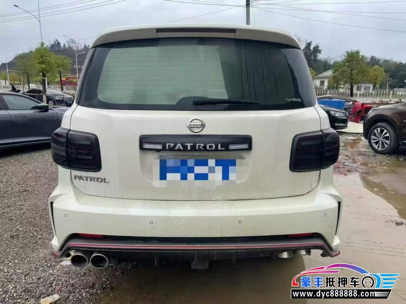 17年日产途乐轿车抵押车出售