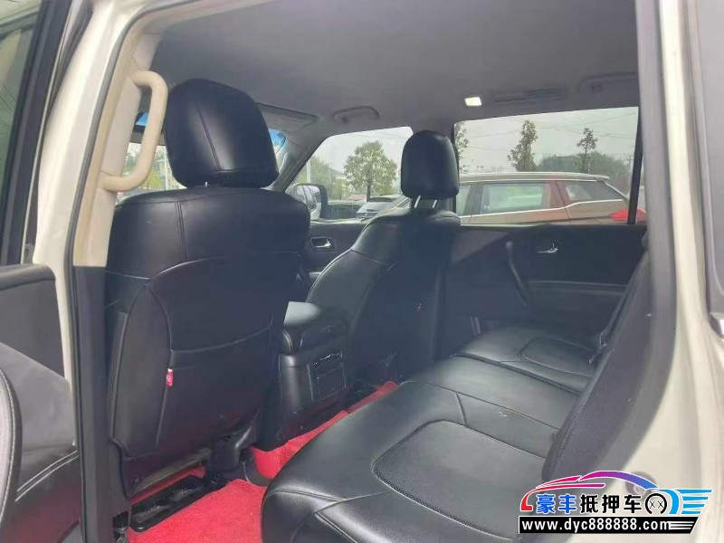 17年日产途乐轿车抵押车出售