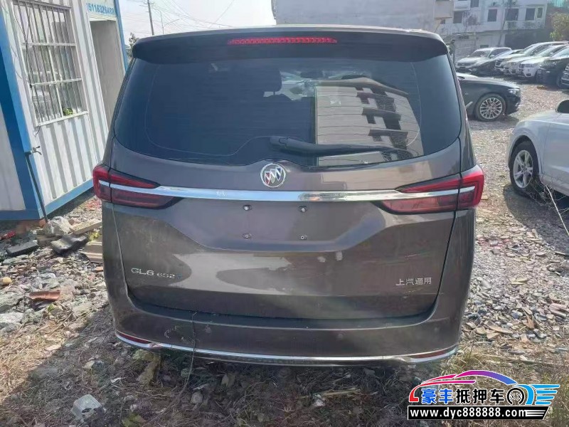 22年别克GL8轿车抵押车出售
