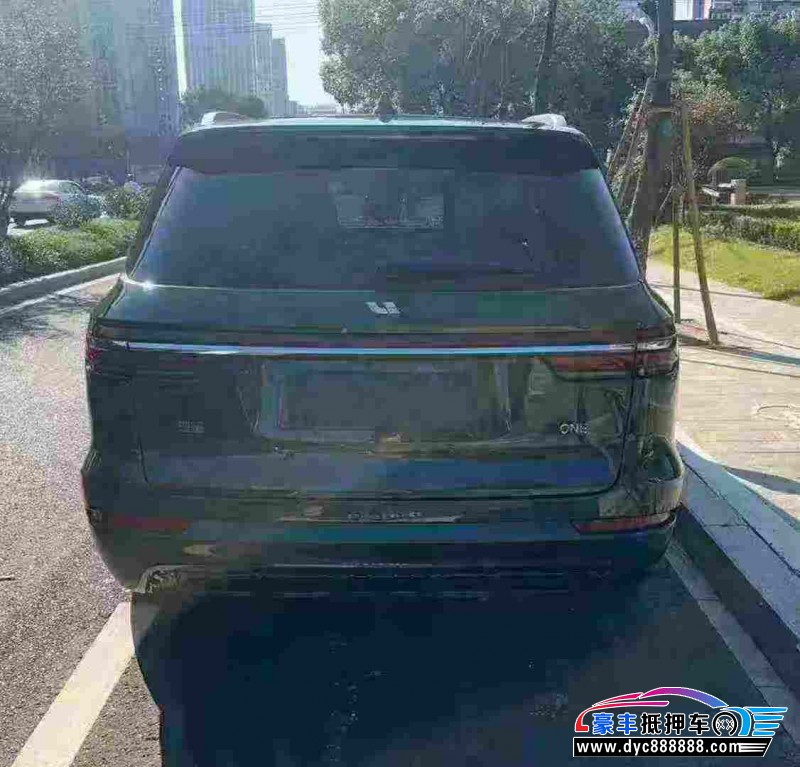 21年理想ONE轿车抵押车出售