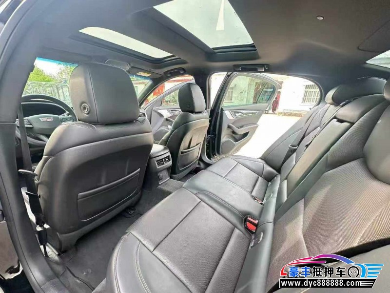 21年凯迪拉克CT5轿车抵押车出售